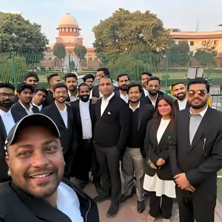 Watch Aap Ki Adalat Video