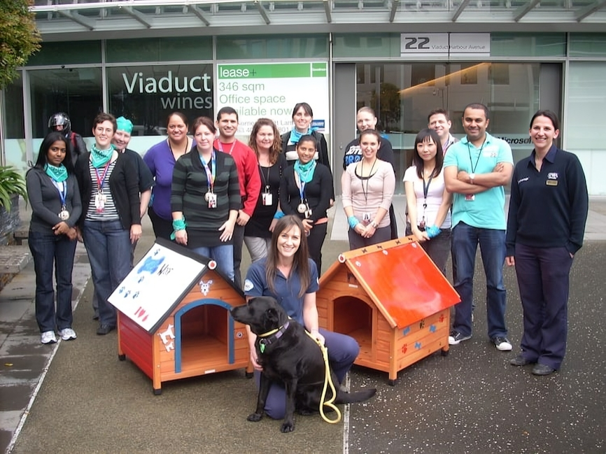 Watch Dog House Video